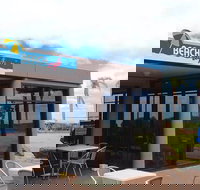 Beach Cafe - Holiday Find