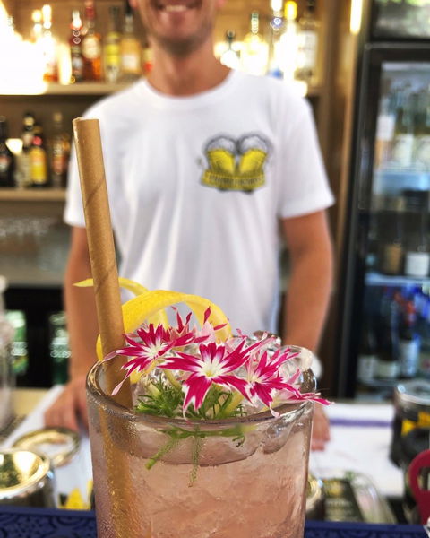 Hop & Vine Restaurant Bar - Holiday Find 4
