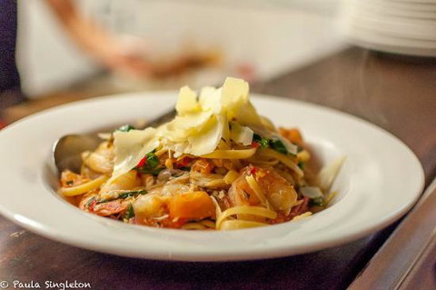 La Vera Pizza - Holiday Find 0