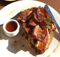 Berkelouw Cafe Eumundi - Holiday Find