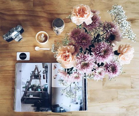 Laneway Espresso - Holiday Find 0