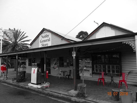 Emu Vale QLD Holiday Find