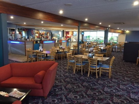 Pittsworth Hotel Motel Bistro - Holiday Find 0