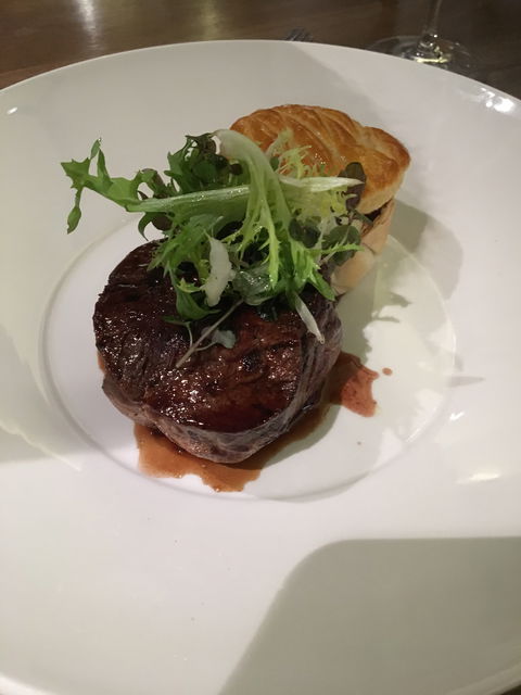 Bacash Restaurant - Holiday Find 5