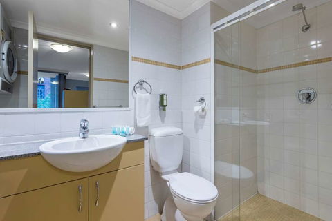 Nesuto Chippendale Sydney Apt Hotel - Holiday Find 3