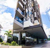 Arise Brisbane One - Holiday Find
