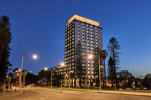 DoubleTree by Hilton Perth Waterfront - Holiday Find 2