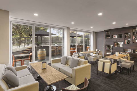 Rendezvous Hotel Perth Central - Holiday Find 11