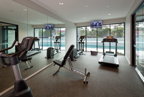 The Glen Hotel & Suites - Holiday Find 10