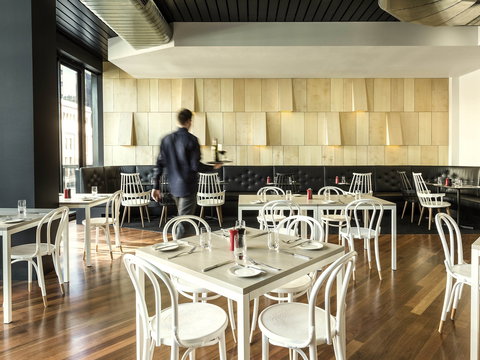 Ibis Adelaide - Holiday Find 11