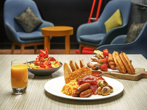 Ibis Adelaide - Holiday Find 17