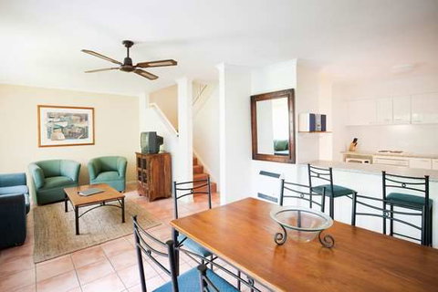 BreakFree Aanuka Beach Resort - Holiday Find 10