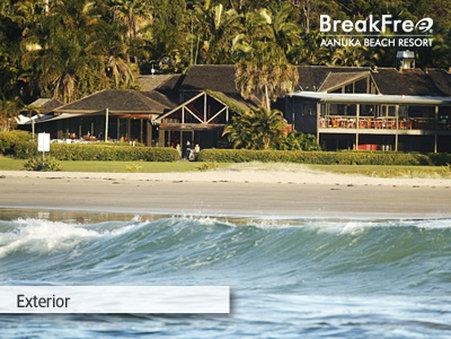 BreakFree Aanuka Beach Resort - Holiday Find 15