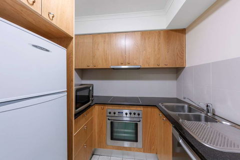 Nesuto Canberra Apartment Hotel - Holiday Find 12