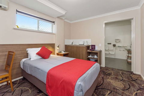 Quality Hotel Bayswater - Holiday Find 3