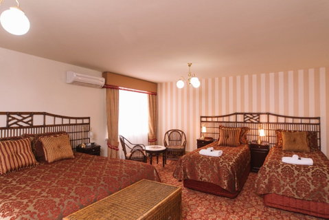 Hadley's Orient Hotel - Holiday Find 3