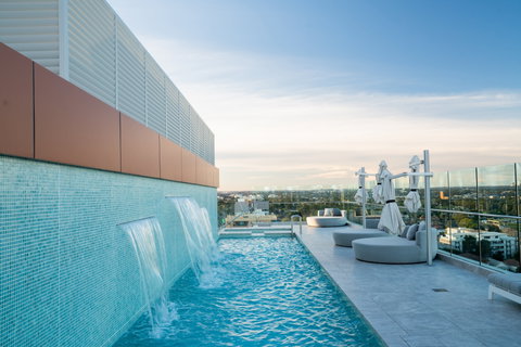 Crowne Plaza Sydney Burwood - Holiday Find 8