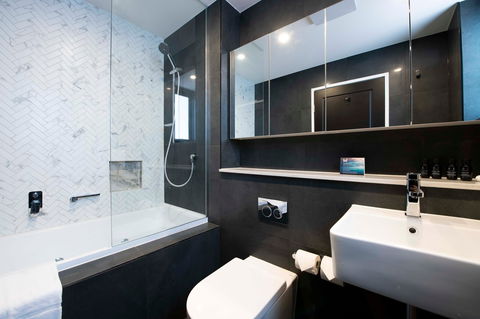 Holiday Inn Stes Parramatta Mar - Holiday Find 5