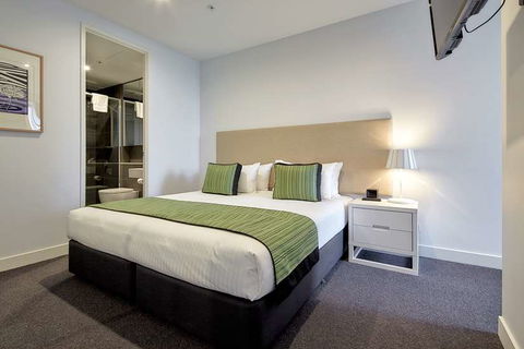 381 Cremorne - Holiday Find 3