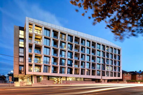 381 Cremorne - Holiday Find 12
