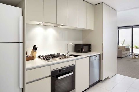 381 Cremorne - Holiday Find 13