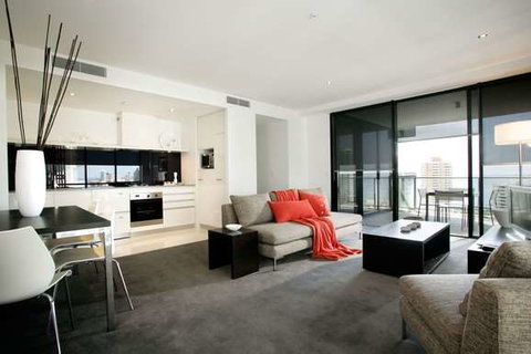 Mantra Circle on Cavill - Holiday Find 2