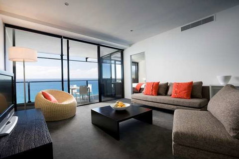 Mantra Circle on Cavill - Holiday Find 11