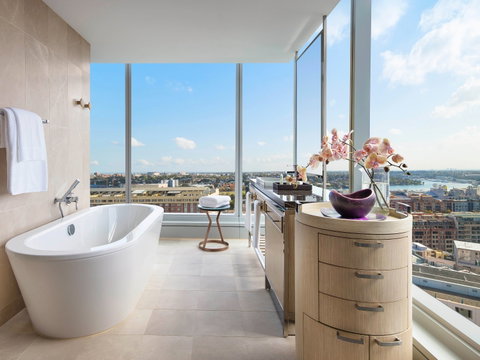 Sofitel Sydney Darling Harbour - Holiday Find 5