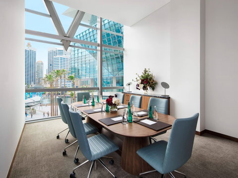 Sofitel Sydney Darling Harbour - Holiday Find 9