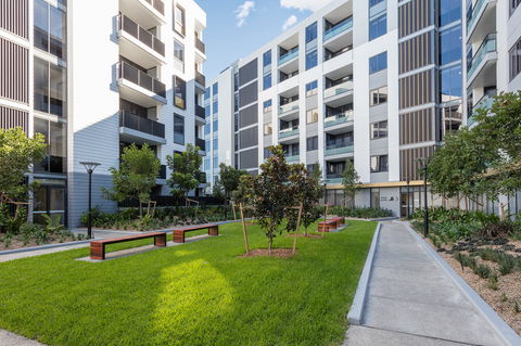 Meriton Suites Sydney Airport - Holiday Find 3