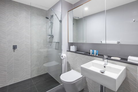 Meriton Suites Sydney Airport - Holiday Find 7