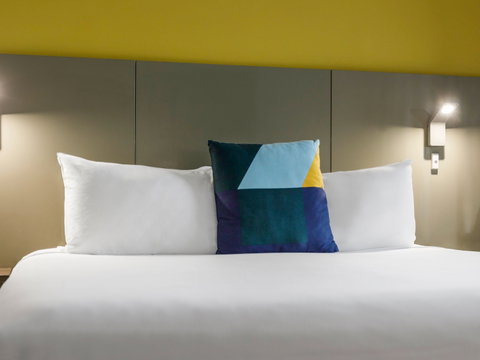 Novotel Sydney Central - Holiday Find 5