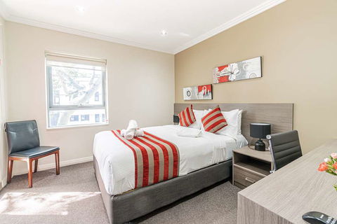 Best Western Plus Camperdown Suites - Holiday Find 4