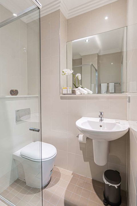 Best Western Plus Camperdown Suites - Holiday Find 14