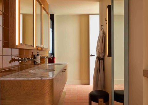 ACE Hotel Sydney - Holiday Find 9