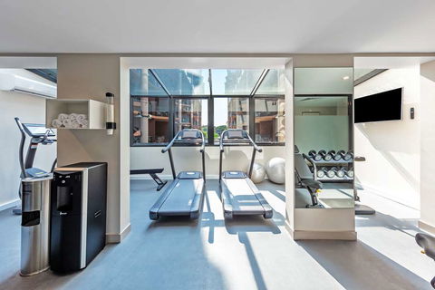 Amora Hotel Riverwalk Melbourne - Holiday Find 13
