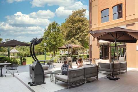 Amora Hotel Riverwalk Melbourne - Holiday Find 1