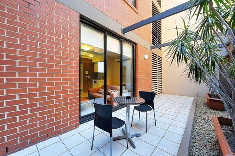 APX Apartments Darling Harbour - Holiday Find 2