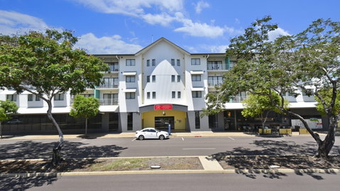 Metro Advance Apartments & Hotel - Holiday Find 0