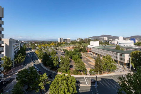 Nesuto Canberra Apartment Hotel - Holiday Find 1
