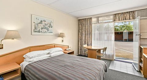 Moe Parklands Motel - Holiday Find 2