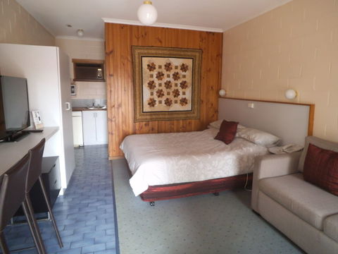 Yarragon Motel - Holiday Find 0