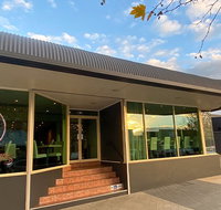 Ashton Townhouse Motel  Suites Tumut - Holiday Find