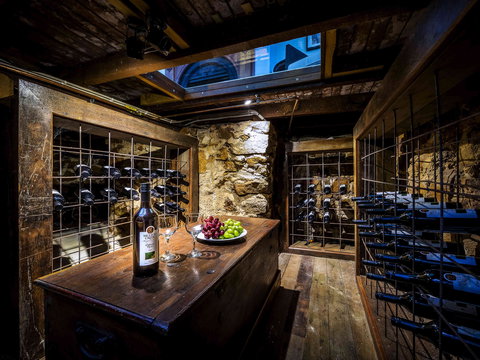 Grand Mercure Basildene Manor - Holiday Find 3