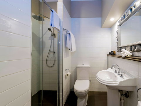 Grand Mercure Basildene Manor - Holiday Find 10