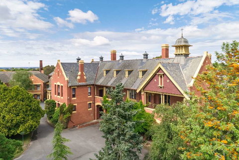 Club Wyndham-Trademark Collection - Holiday Find 1