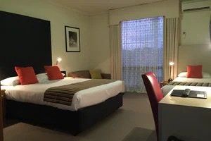 Sovereign Park Motor Inn - Holiday Find 3