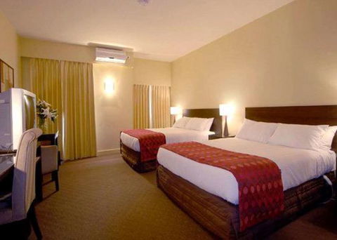 Comfort Inn & Suites City Views - Holiday Find 1
