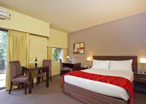 Comfort Inn & Suites City Views - Holiday Find 2