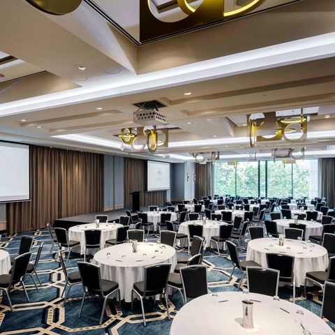 Amora Hotel Jamison Sydney - Holiday Find 11